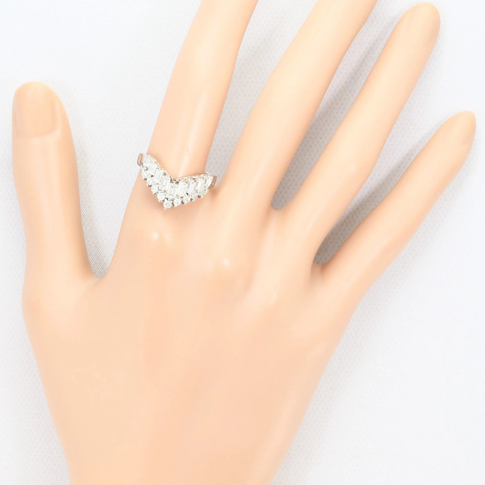 VINTAGE Silver Diamond Ring - Picture 6 of 8